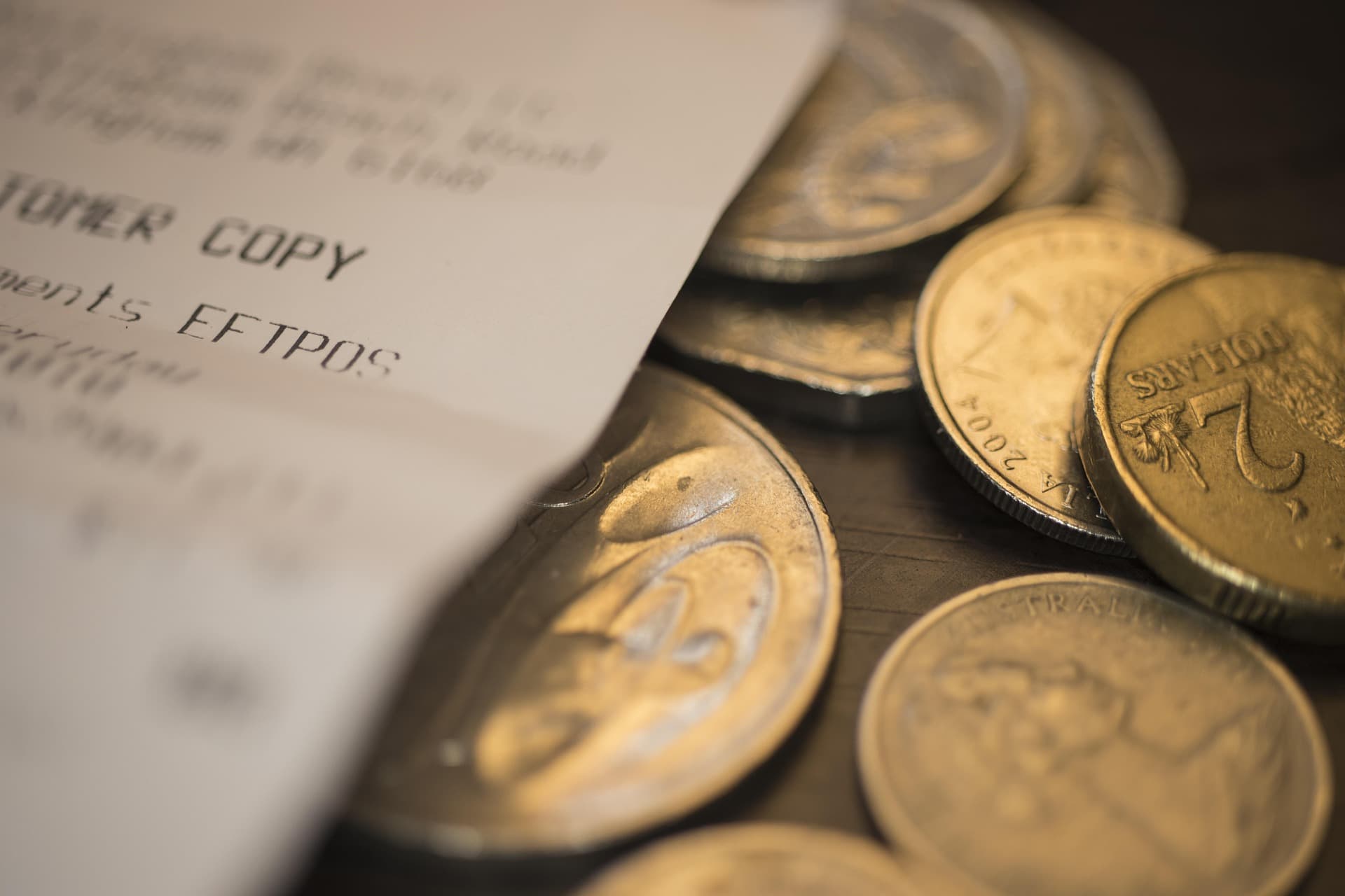 Frugal Living Hacks: Practical Tips to Save Big Without Feeling Deprived